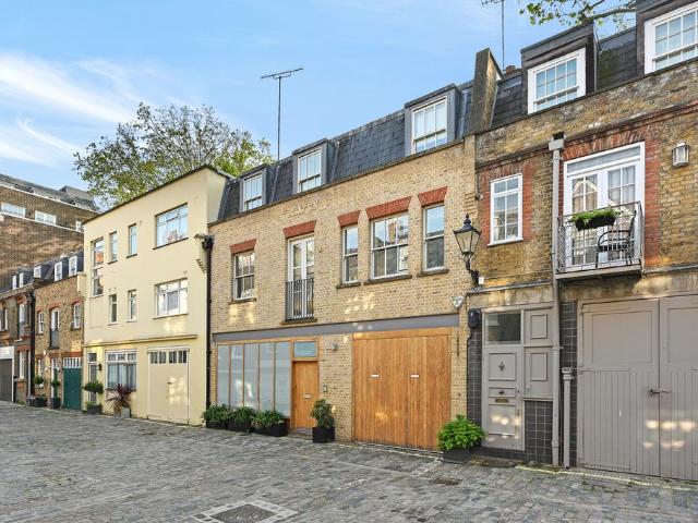 House for rent in East Marylebone, Greater London