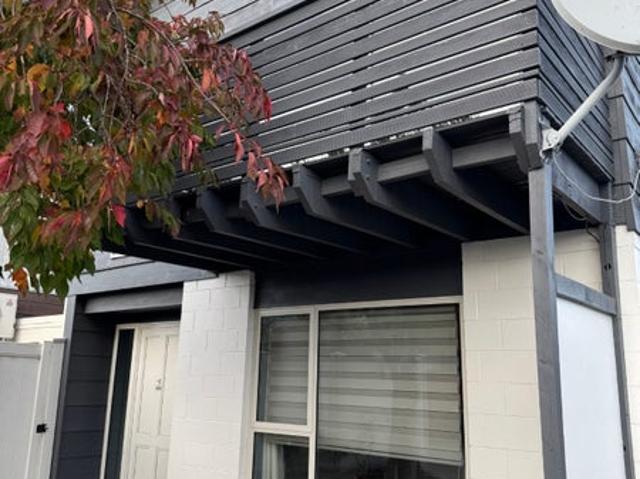 House for rent in Chaslands, Canterbury
