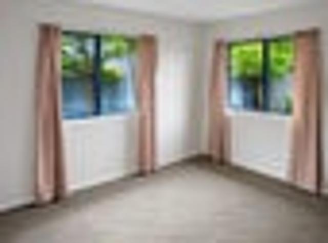 Apartment for rent in Chaslands, Canterbury