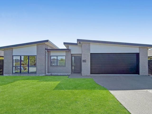 House for rent in Awatea Park, Christchurch