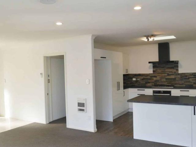 House for rent in Chaslands, Canterbury