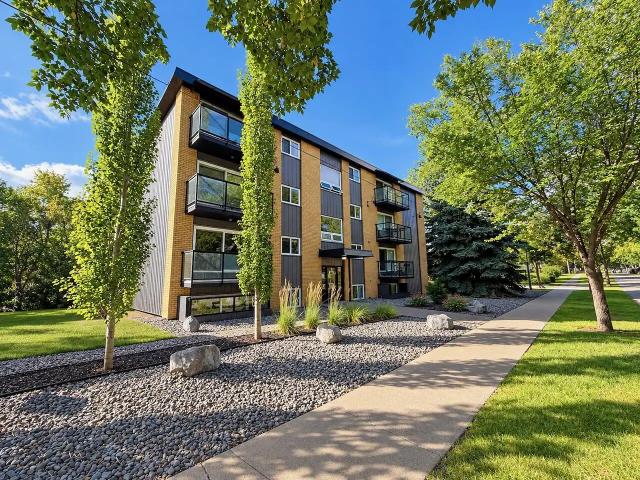 Condo for rent in Wîhkwêntôwin, Edmonton