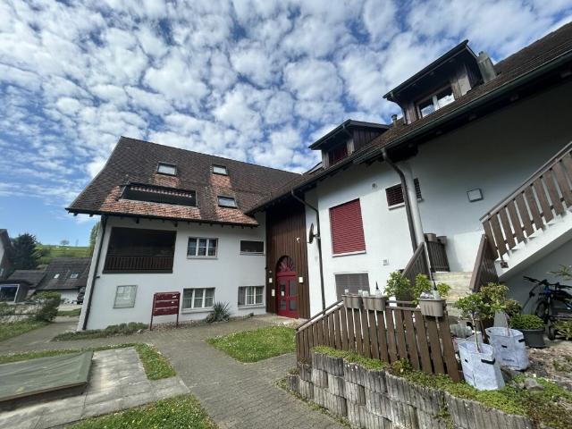 Wohnung mieten in Oberhofen (AG), Aargau