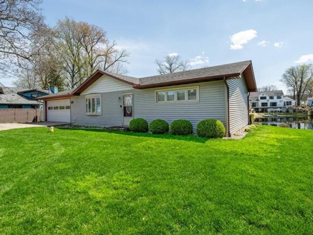 House for sale in Coloma