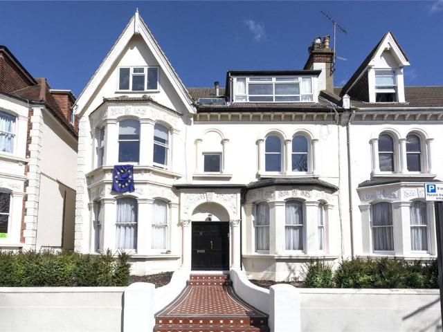 Apartment for rent in Aldrington
