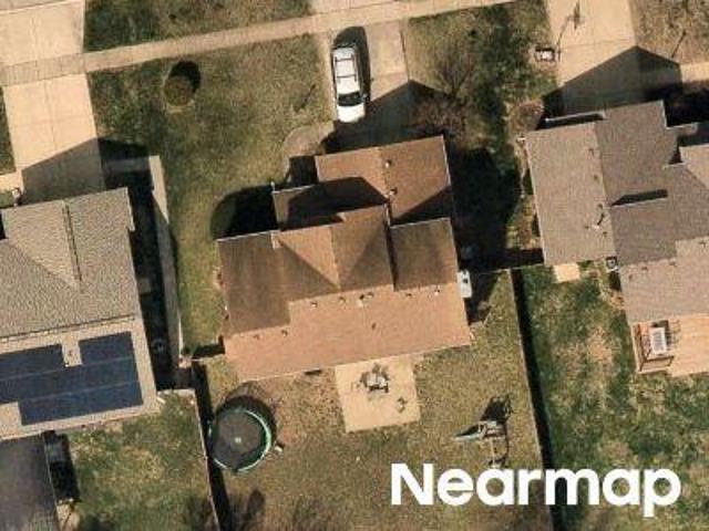 House for sale in Sawgrass, Champaign