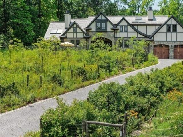 House for sale in Mountainside, Union County