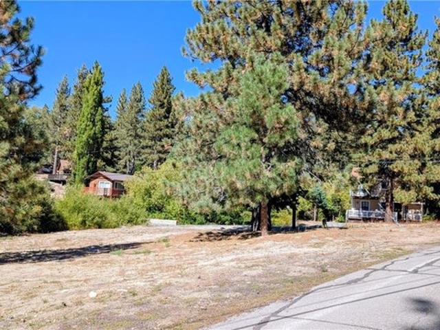 Land for sale in Green Valley Lake, California