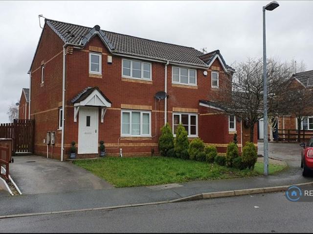 House for rent in Little Hulton, Salford