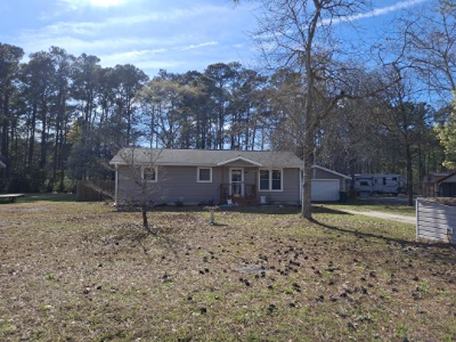 House for sale in Hubert, Onslow County