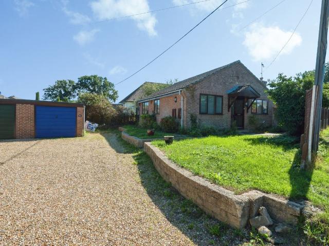 House for rent in Hedge End, Helford