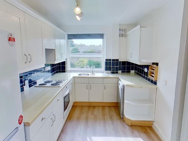 Apartment for rent in Westborough, Surrey