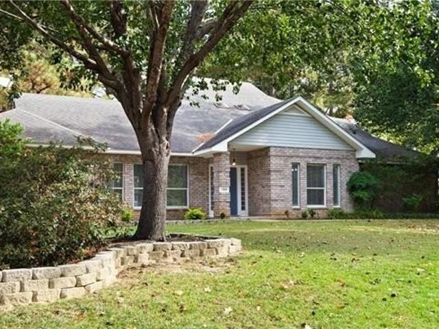 House for sale in Boyce