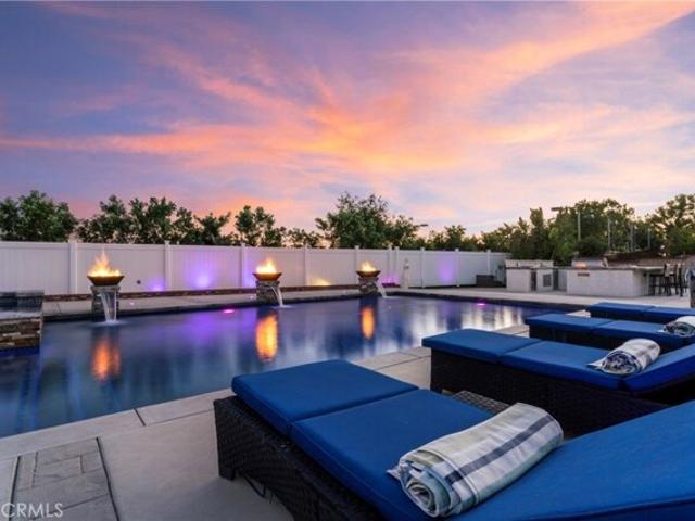 House for sale in Alta Loma, Alta