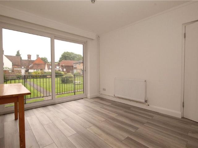 Apartment for rent in Westborough, Surrey
