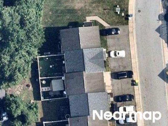 House for sale in Wilton, New Castle