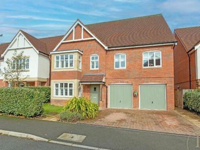 House for sale in Potters Corner, East Midlands