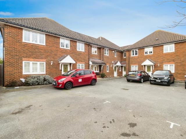 Apartment for rent in London Borough of Havering, Greater London