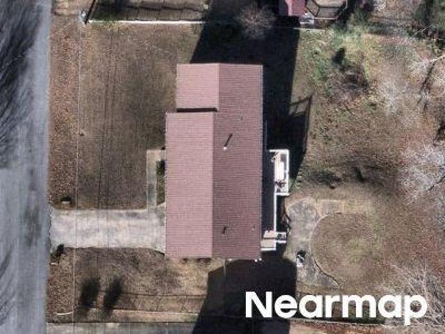 House for sale in Anniston, Calhoun County