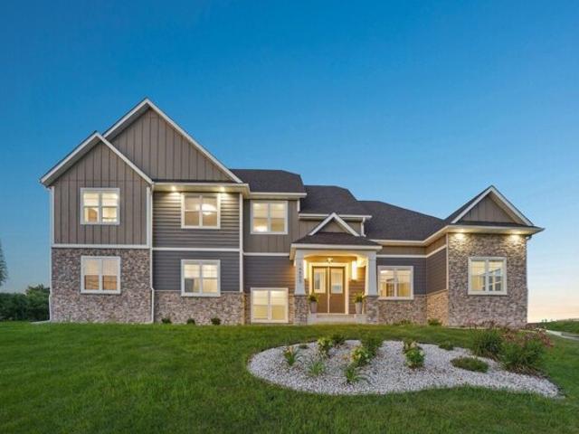 House for sale in Prior Lake
