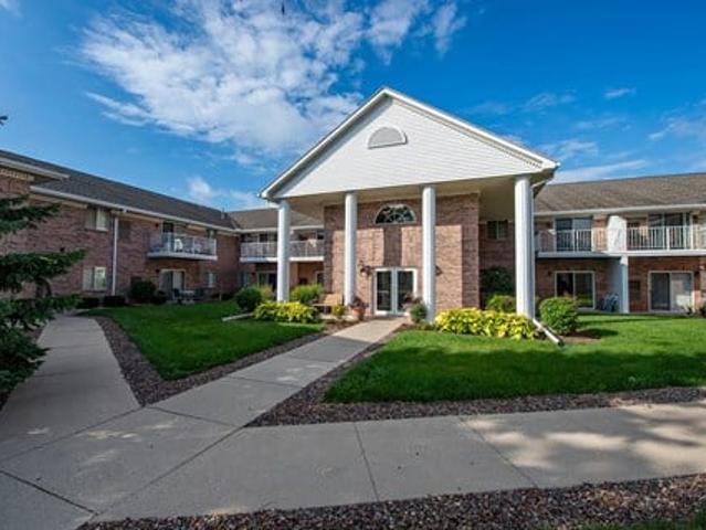 Apartment for rent in Menomonee Falls