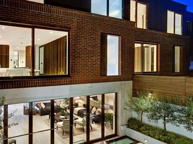 House for rent in North End, Greater London