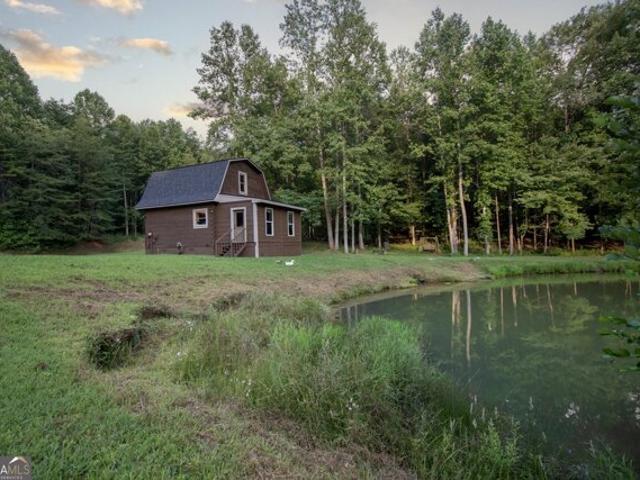 House for sale in Hayesville