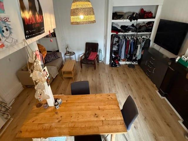Studio te huur in Sint Maartenspoort, Limburg