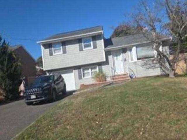 House for sale in Bohemia, New York