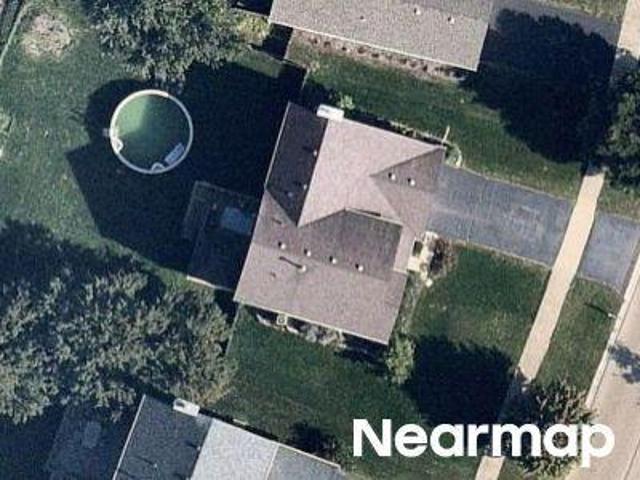 House for sale in North Aurora, Illinois