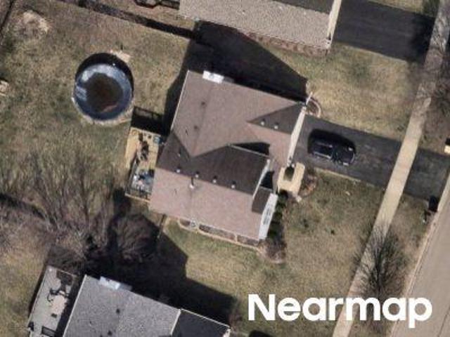 House for sale in North Aurora, Illinois