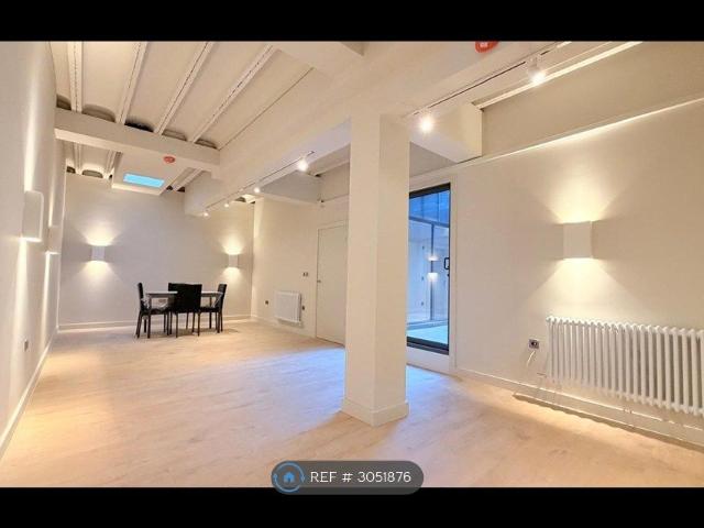 Apartment for rent in London Borough of Hackney, Greater London