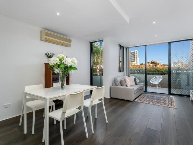 Apartment for rent in Naremburn