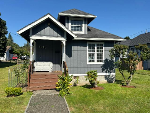 House for sale in Raymond, Washington