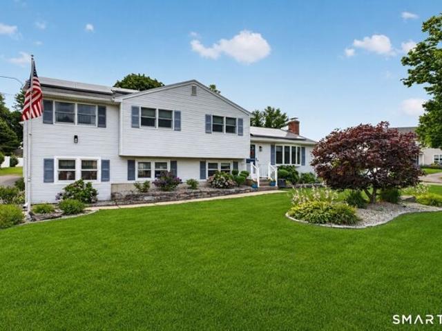 House for sale in Old Saybrook, Connecticut