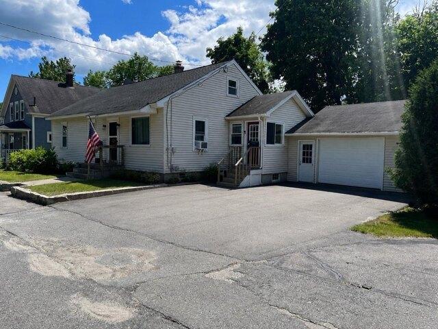 House for sale in New Hampshire