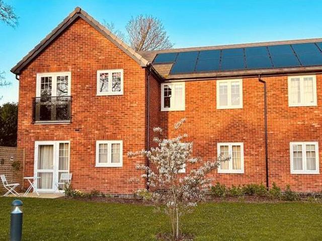 House for sale in West Vale, Cheshire