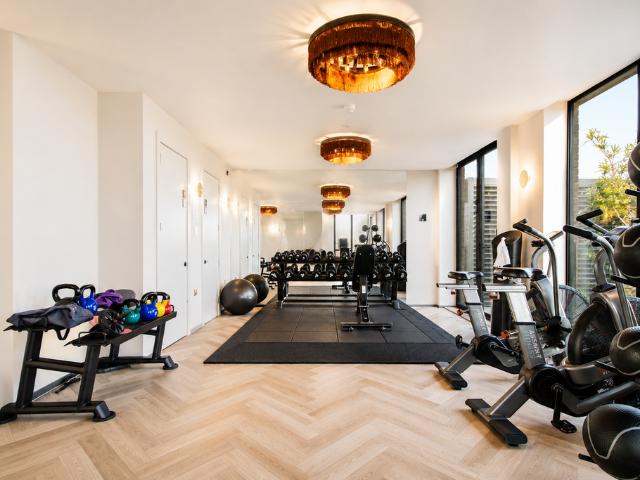 Apartment for rent in Brondesbury Park, Greater London