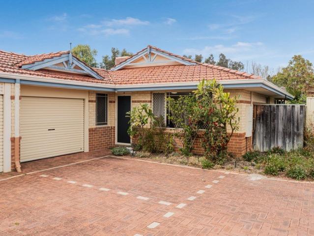 Villa for sale in Willetton, City of Canning