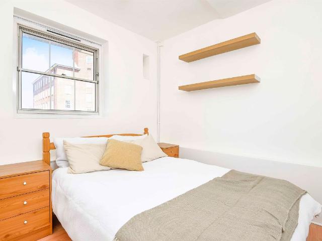 Apartment for rent in Clapham, Greater London