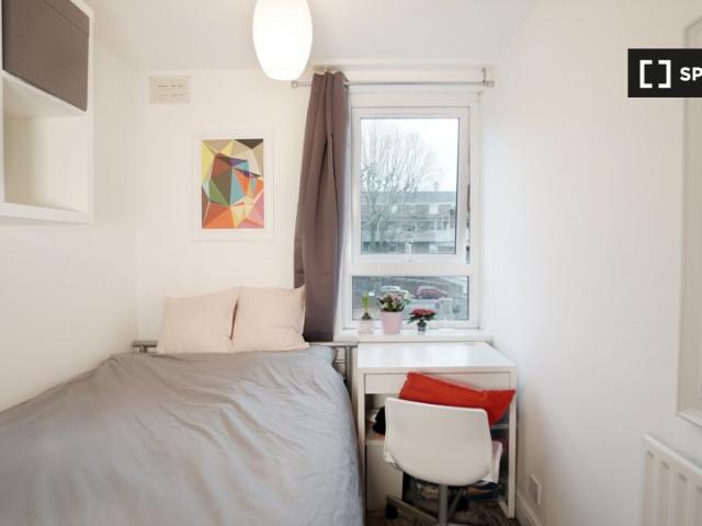 House for rent in London Borough of Tower Hamlets, Greater London
