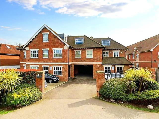 Apartment for rent in Chigwell, Epping