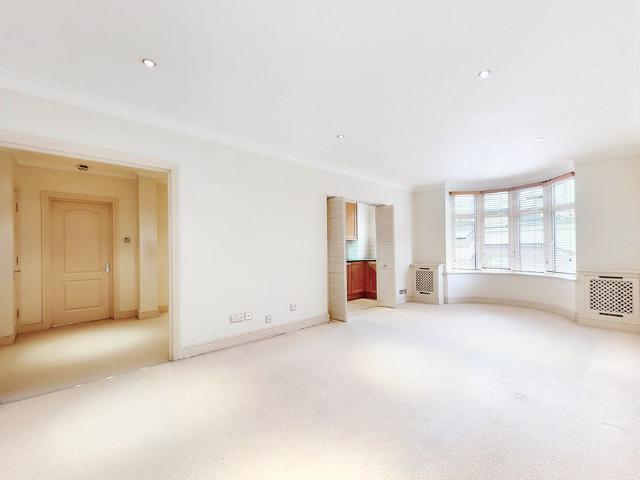 Apartment for rent in St. John's Wood, Greater London