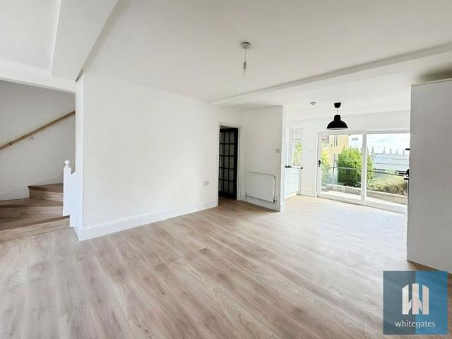 House for rent in Milnsbridge, West Yorkshire