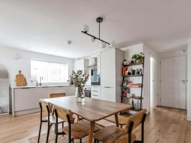 House for sale in Brentwood, Essex