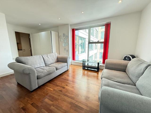 Apartment for rent in Calderstones