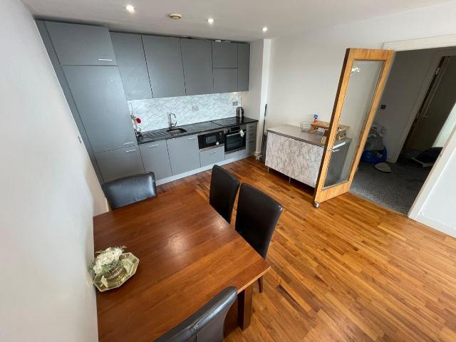 Apartment for rent in Calderstones