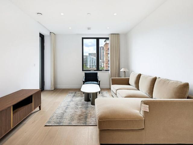 Apartment for rent in Sands End, Greater London