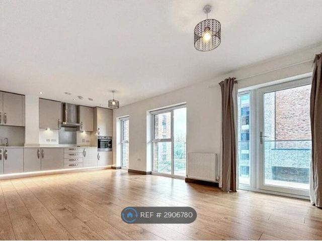 Apartment for rent in Monks Orchard, Kent
