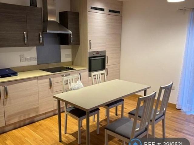 Apartment for rent in Monks Orchard, Kent